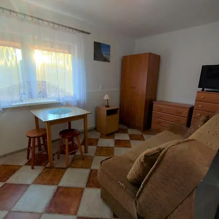 Maja - Treptower Deep